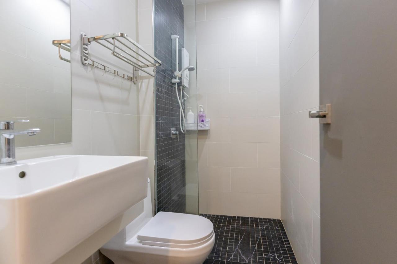 Beacon Executive Suite Penang George Town Eksteriør bilde